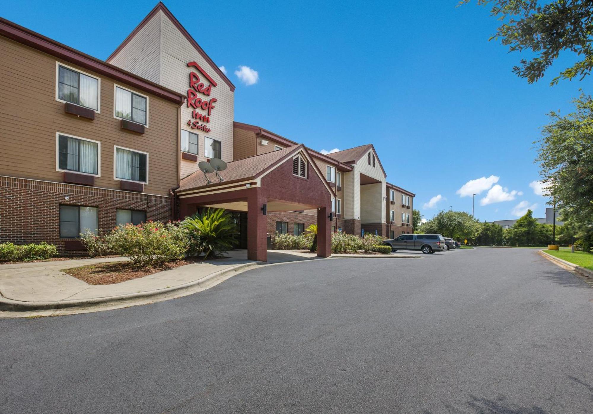 Red Roof Inn & Suites Savannah Airport Pooler Exterior foto